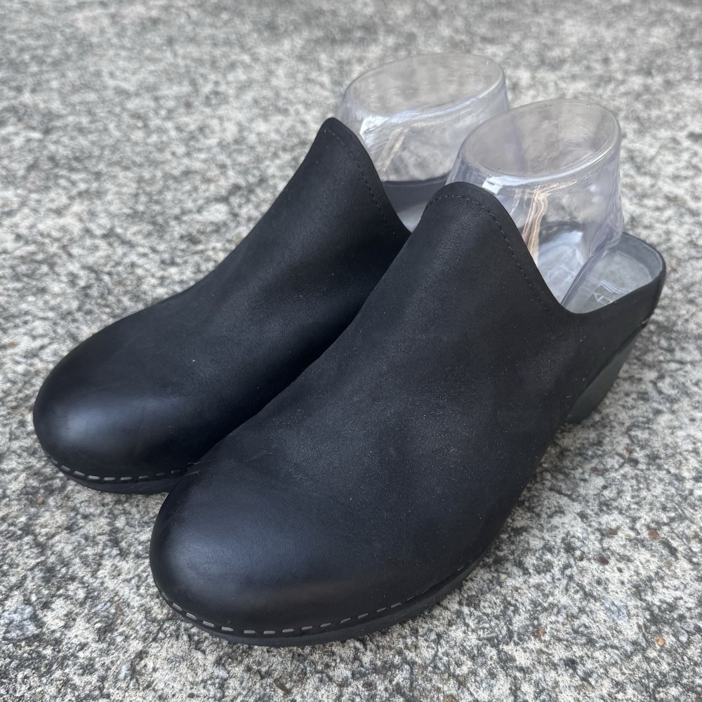 Dansko Melody Mule Clogs Women's 39 EU (8-8.5 US) Black Leather Comfort Shoes